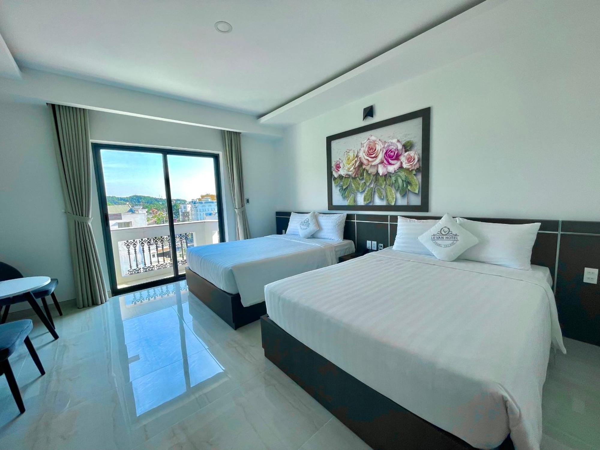Levan Hotel Phu Quoc Exterior photo